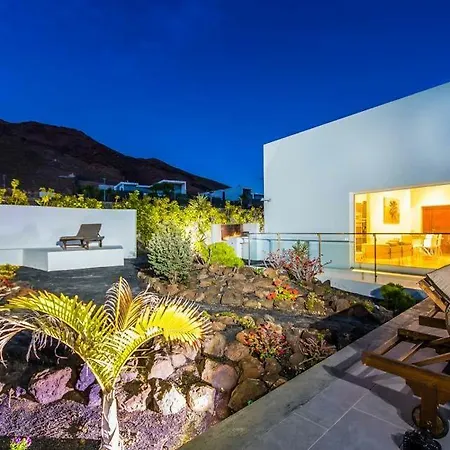 Playa Blanca Sleeps 6 Pool Air Con Wifi Willa *